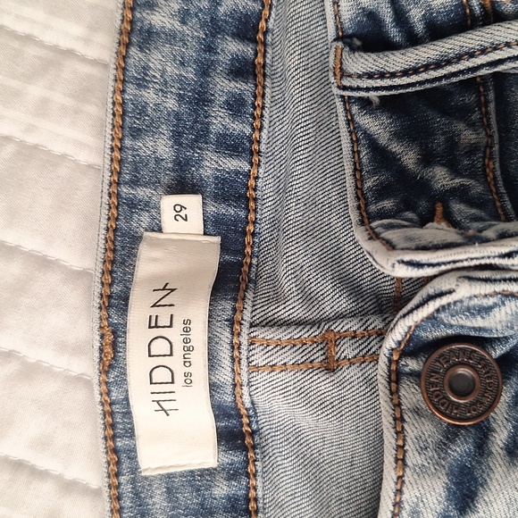 Jeans - Picture 3 of 5